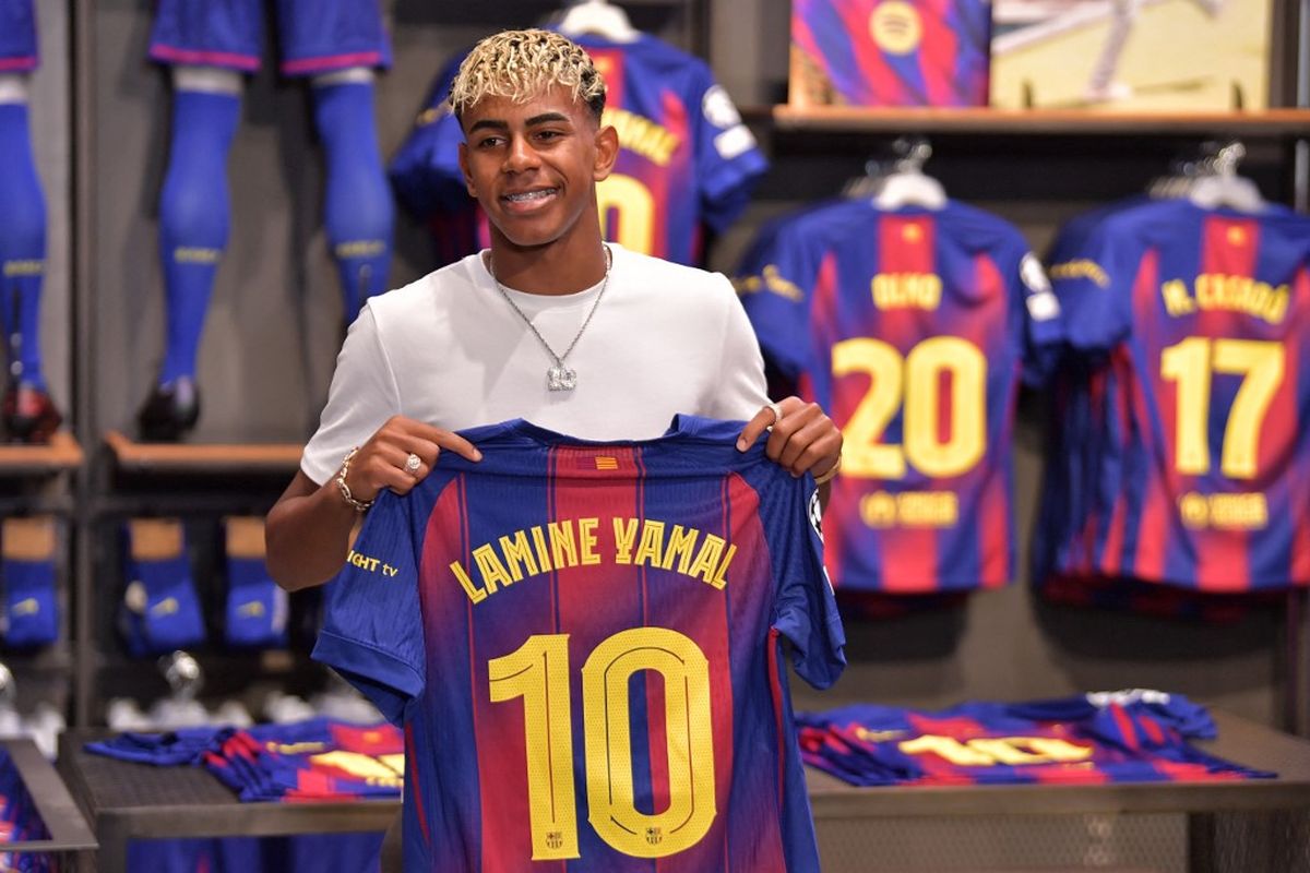 Liga Spanyol, Ousmane Dembele, liga champions, Barcelona, Lamine Yamal, Ballon d'Or 2025, Jules Kounde Dukung Lamine Yamal Menangi Ballon d'Or 2025