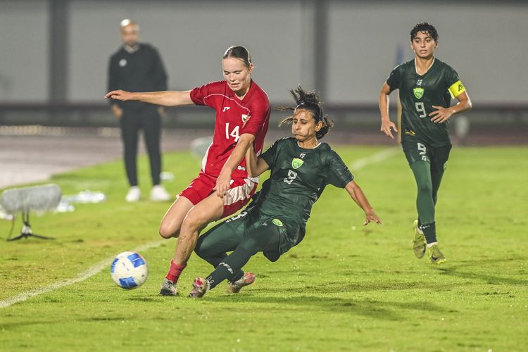 Timnas Putri Indonesia, Piala Asia Putri 2026, Indonesia vs Pakistan, Timnas putri Indonesia, Timnas Putri Indonesia Kalah dari Pakistan, Pengamat: Lawan Jelek, tapi Kita Kurang Tajam