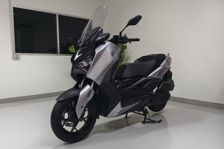 Yamaha Indonesia, Yamaha Rilis Warna Baru XMAX, Harga mulai Rp 60 Jutaan