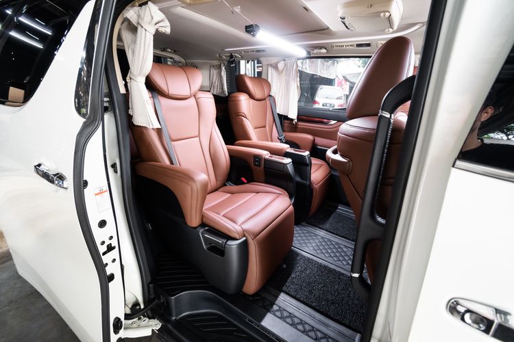 captain seat, kenyamanan mobil, Indoleather Bogor, modifikasi legrest, Indoleather Bogor: Upgrade Captain Seat Dengan Legrest