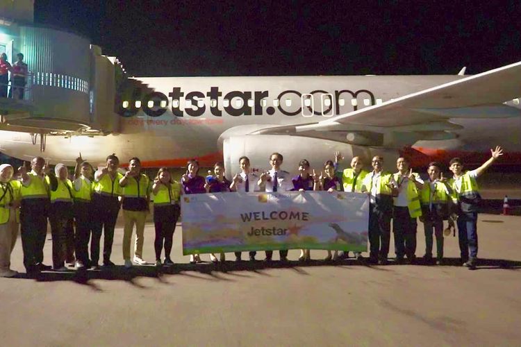 Wisata Singapura, jetstar tutup, maskapai penerbangan jetstar tutup, Jetstar Tutup, Ini Maskapai Alternatif rute Surabaya-Singapura