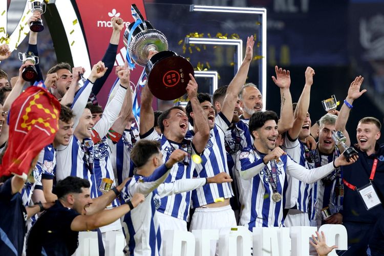 Atletico Madrid, Real Sociedad, Diego Simeone, Pedihnya Diego Simeone Usai Atletico Madrid Gagal Juara Copa Del Rey