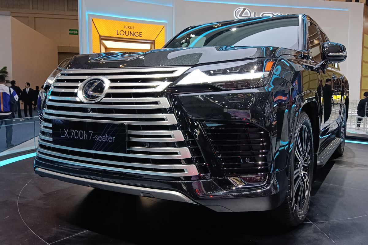 Lexus, LEXUS, GIIAS 2025, Lexus LX 700h, SUV Hybrid, Lexus LX 700h: SUV Flagship dengan Teknologi Hybrid dan Fitur Premium