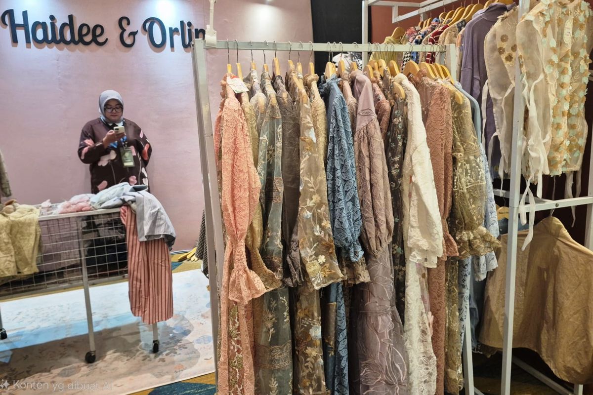 Modinity Group, Zyta Delia, Zyta Delia Bagikan Tips Membeli Baju Lebaran, Jangan Sekadar Pilih Model, 1. Pahami Personal Color dan Postur Tubuh, 2. Utamakan Bahan yang Nyaman, 3. Sesuaikan dengan Lokasi Acara, 4. Tak Semua Harus Baru