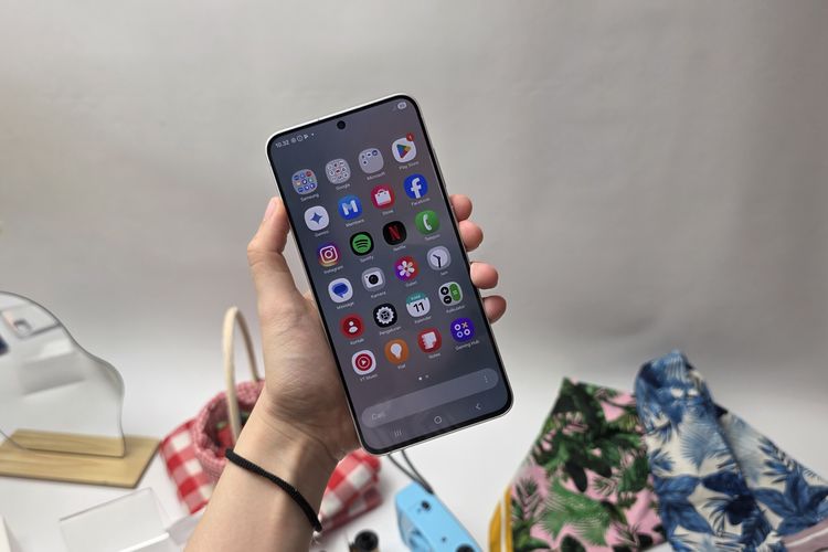Android, Smartphone, Samsung, samsung S25 FE, Samsung Galaxy S25 FE, spesifikasi samsung s25 fe, hp terjangkau samsung, Memegang Samsung S25 FE Sebelum Rilis, HP Flagship Terjangkau dengan Fitur Kelas Atas, Lebih tangguh dan tahan banting, Fitur kelas flagship, Spesifikasi Samsung Galaxy S25 FE, Harga Samsung Galaxy S25 FE di Indonesia