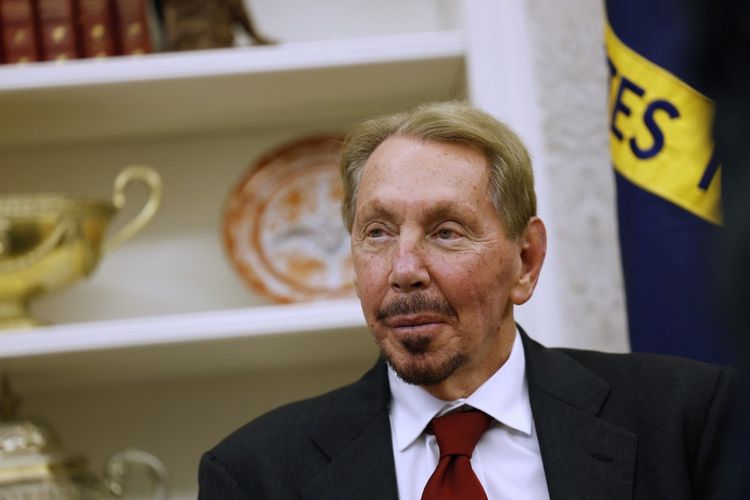 Elon Musk, orang terkaya di dunia, Larry Ellison, orang paling kaya di dunia, orang terkaya di dunia 2025, larry ellison oracle, oracle adalah, siapa larry ellison, terkaya di dunia 2025, orang paling kaya di dunia 2025, orang paling kaya di dunia saat ini, Larry Ellison Kalahkan Elon Musk Sebagai Orang Terkaya di Dunia 2025, tapi Hanya Sebentar