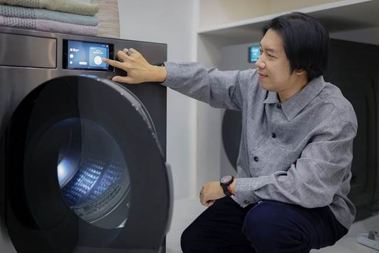 Samsung, Southeast Asia Tech Seminar 2025, AI Home, Samsung Pamer Ekosistem Smart Home AI di Southeast Asia Tech Seminar 2025, 1. AI Home Platform, 2. Asisten Suara Bixby dengan Voice ID, 3. Fitur baru SmartThings, 4. Bespoke AI Refrigerator, 5. Bespoke AI Top Load Washer, 6. Bespoke AI Washer and Dryer Set, 7. SmartThings - Connected AC, 8. System Air Conditioner (SAC), 9. Bespoke AI Jet Ultra