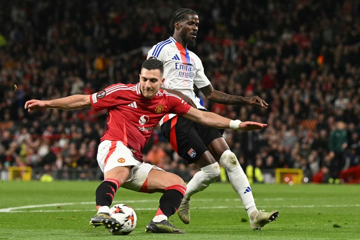 Manchester United, Liga Europa, Man United vs Lyon, Hasil Liga Europa, LIVE Skor Liga Europa Man United Vs Lyon 2-2: Onana Gagal Halau Bola di Garis Gawang, Tim Tamu Samakan Agregat