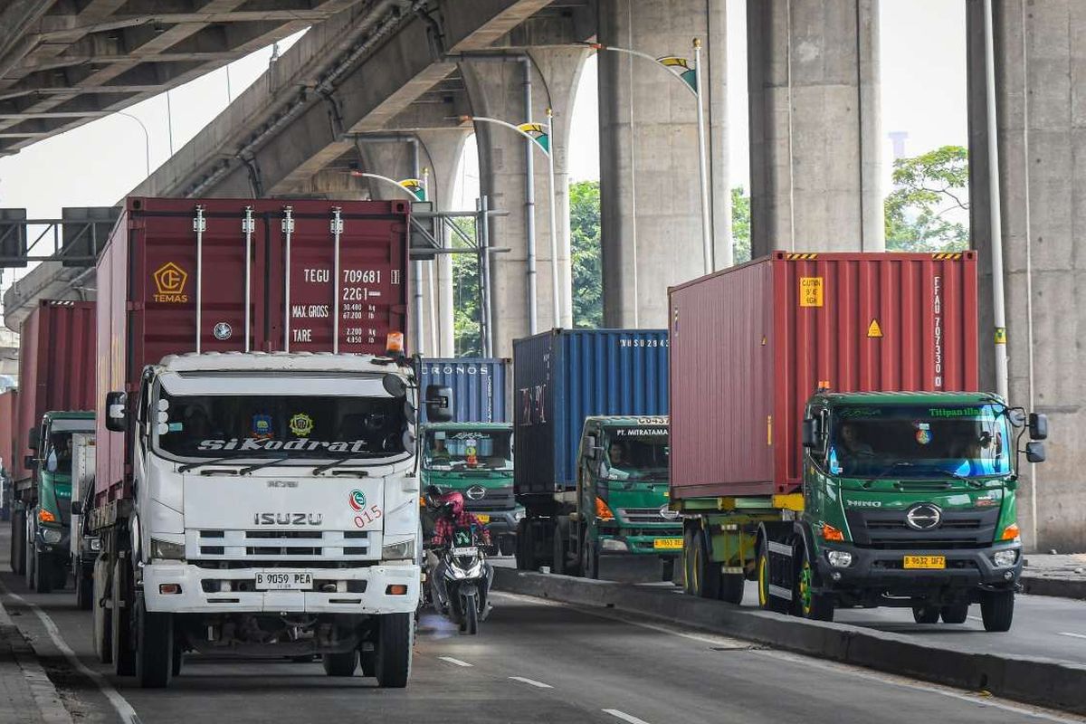 Jadwal Pembatasan Angkutan Barang Saat Lebaran 2026, Berlaku 13–29 Maret, Jadwal pembatasan angkutan barang saat Lebaran 2026, Jenis kendaraan yang dibatasi, Kendaraan yang tetap boleh beroperasi, Berlaku di banyak ruas jalan tol dan non tol