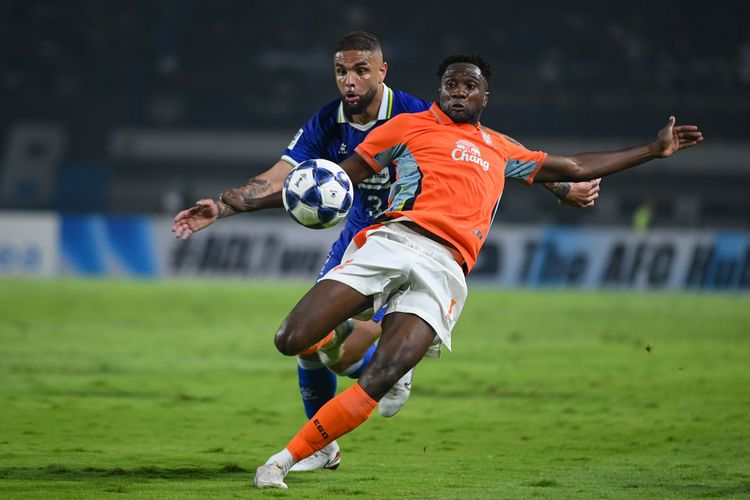 Persib, Ratchaburi FC, Worrawoot Srimaka, Pelatih Ratchaburi Akui Perbedaan Besar Atmosfer Liga Thailand dan Kandang Persib
