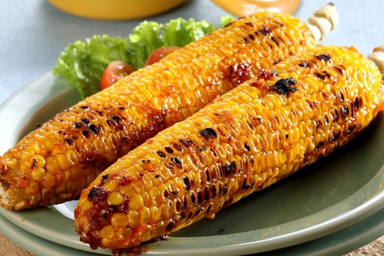 3 Cara Bikin Jagung Bakar Enak ala Chef buat Rayakan Tahun Baru