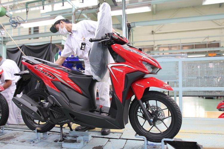 Vario 125, harga Vario 125, Honda Vario 125, harga Honda Vario 125, harga honda vario 125, Harga Vario 125, vario terbaru, 13 Tahun Honda Vario 125: Mesin Konsisten, Harga Makin Mahal