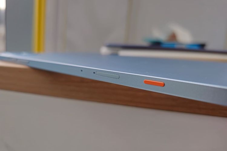 Tecno, Megapad SE, Tablet, Mencoba Tecno Megapad SE, Tablet Murah dengan Tombol AI Nyentrik