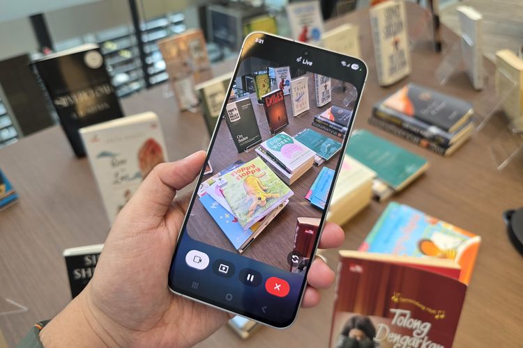 Samsung, Exynos 2400, Galaxy S25 FE, samsung S25 FE, Samsung Galaxy S25 FE, galaxy s25 fan edition, samsung s25 fan edition, harga galaxy s25  fe, promo galaxy s25 fe, fast charging 45 watt, Unboxing Samsung Galaxy S25 FE: Mirip Banget dengan S25 Plus!