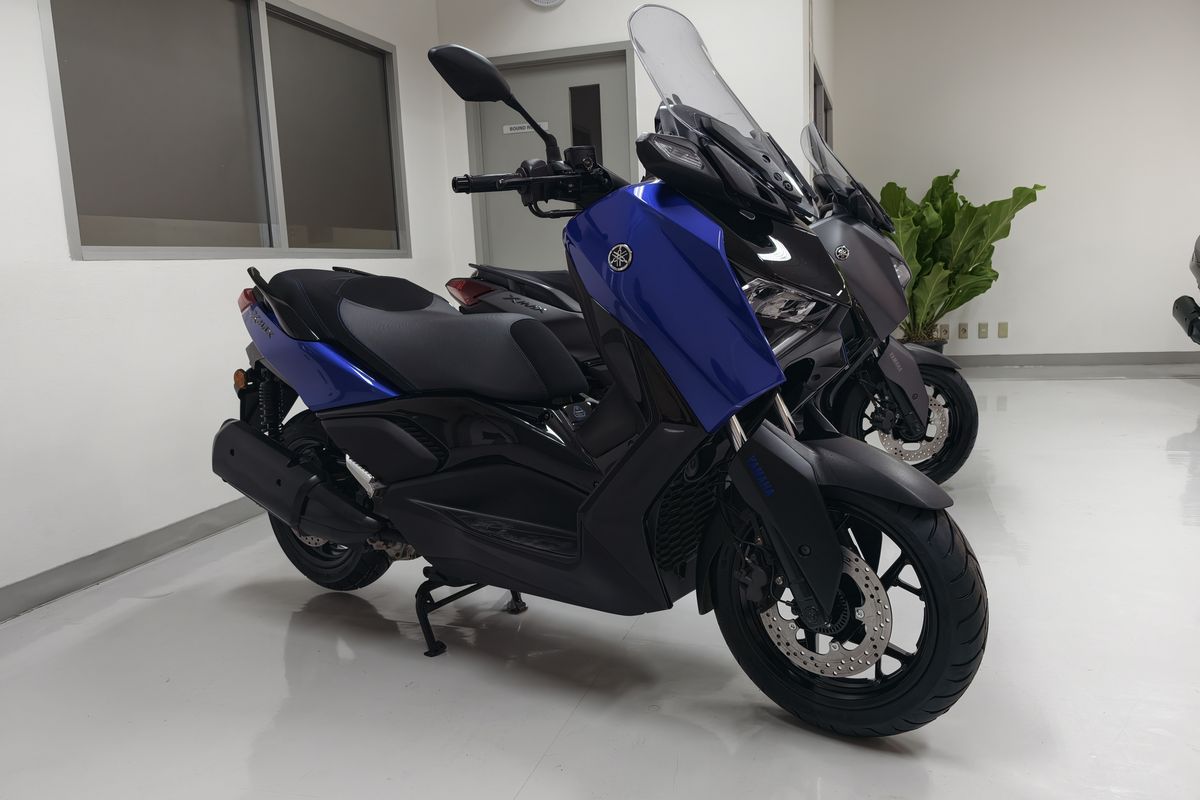 Yamaha Indonesia, Yamaha Rilis Warna Baru XMAX, Harga mulai Rp 60 Jutaan