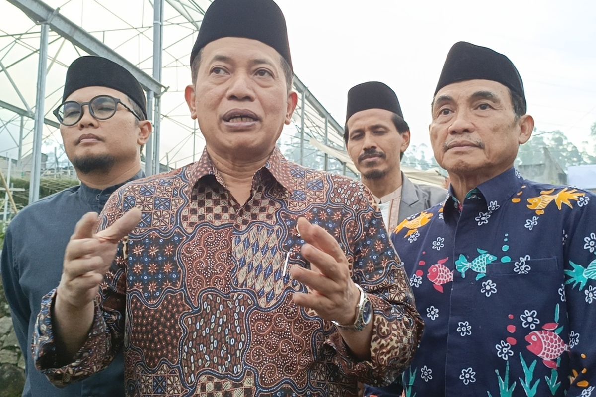 koperasi, Gerindra, Ferry Juliantono, menteri koperasi, Ferry Joko Juliantono, menteri koperasi ferry juliantono, ferry juliantono menggantikan Budi arie, Ferry Juliantono, Wakil Ketua Umum Gerindra yang Kini Duduki Kursi Menteri Koperasi, Rekam Jejak Ferry Juliantono, Latar Belakang Pendidikan, Karier Politik, Reshuffle Kabinet Merah Putih, Prosesi Pelantikan