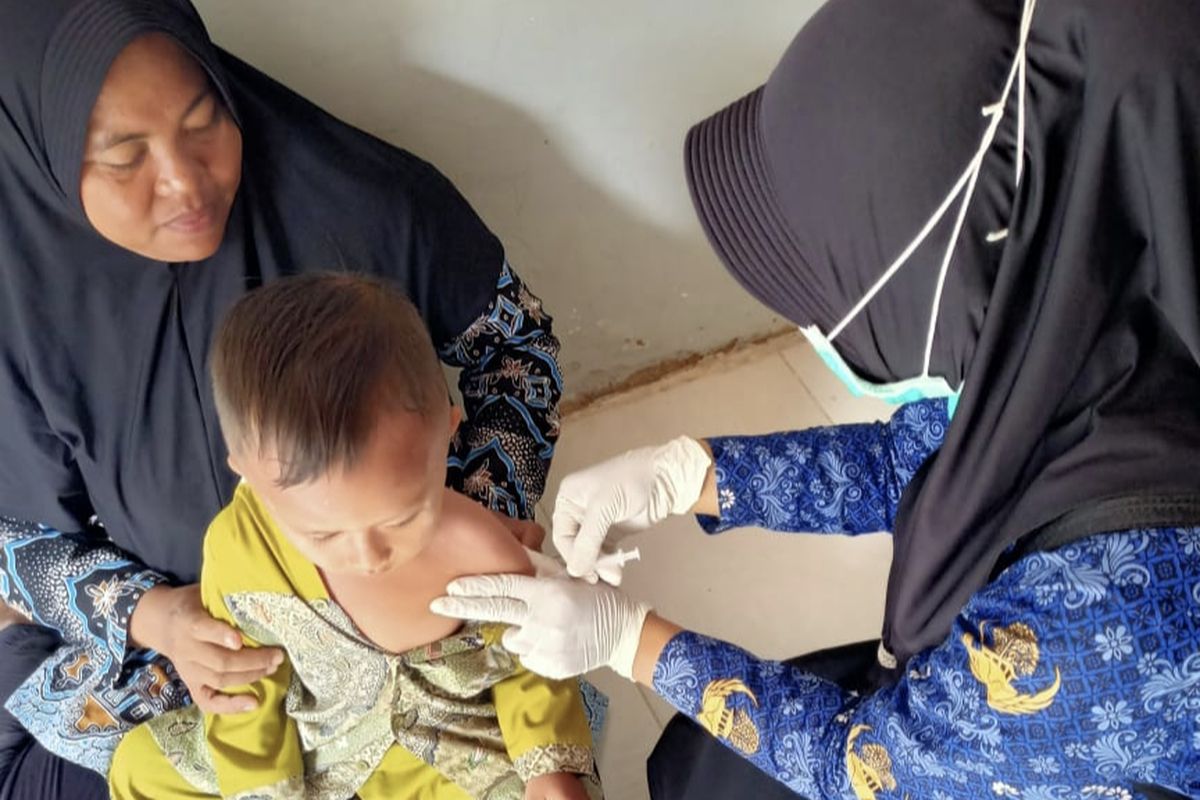 Jawa Timur, Pamekasan, campak, kasus campak, Kasus campak di Pamekasan, Kasus Campak di Pamekasan Melonjak 7 Orang Meninggal Dunia, Kasus Campak di Pamekasan Melonjak, 7 Orang Meninggal Dunia, Peningkatan Kasus Campak di Pamekasan, Sebaran Korban Meninggal dan Suspek Campak, Imunisasi Massal dan Waspada Terhadap Penularan, Kendala Anggaran Batasi Penetapan KLB Campak