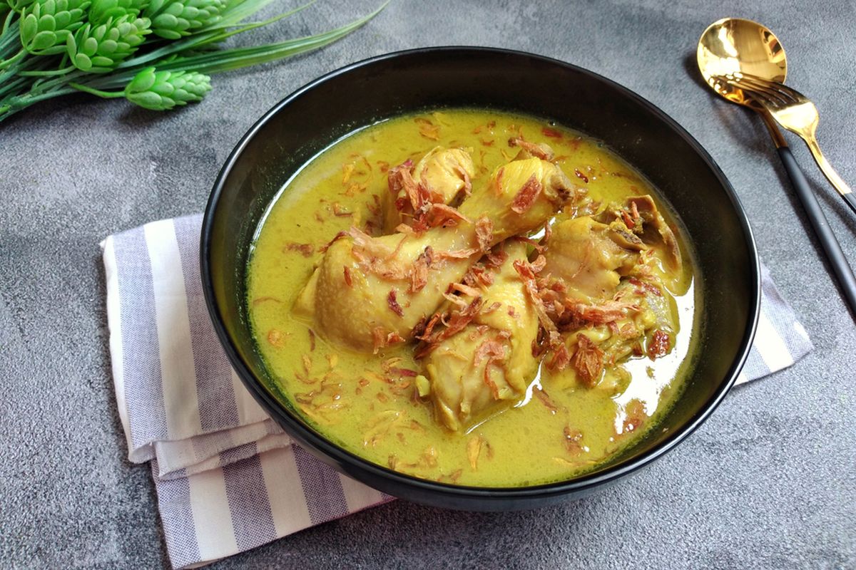 cara memanaskan opor ayam, cara menghangatkan opor ayam, cara memanaskan kembali opor ayam, cara hangatkan opor ayam, cara panaskan opor ayam, cara memanaskan opor Lebaran, cara menghangatkan opor Lebaran, Bagaimana agar opor tidak cepat basi, Cara Hangatkan Opor Ayam Lebaran agar Tetap Enak