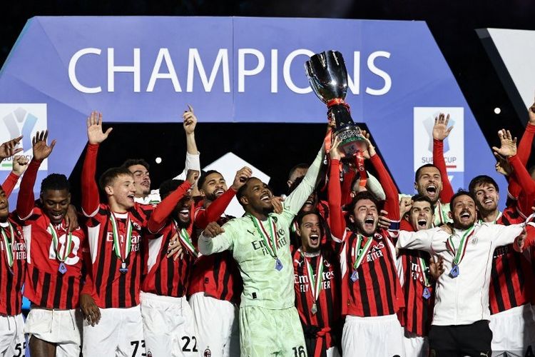 AC Milan, Liga Italia, Milan, Sergio Conceicao, Serie A, Supercoppa Italiana, Inter, Conceicao Ungkap Ketidakstabilan di AC Milan, Tak Didukung Manajemen