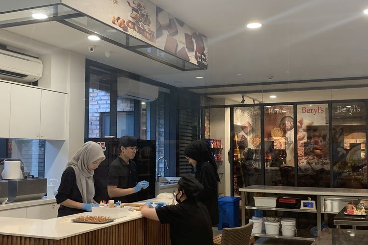 Wisata malaysia, pabrik cokelat malaysia, merek cokelat malaysia, tur cokelat malaysia, chocolate factory beryls, wisata malaysia gratis, Cara Ikut Tur Gratis ke Pabrik Cokelat Beryl’s di Malaysia