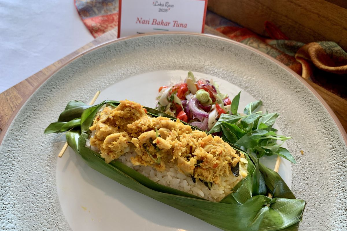resep, nasi bakar, Resep Nasi Bakar Ayam Kemangi, Gurih dan Wangi Menggugah Selera!, Bahan Nasi Gurih:, Bahan Isian Ayam Kemangi:, Bumbu Halus untuk Isian:, Bahan Pembungkus: