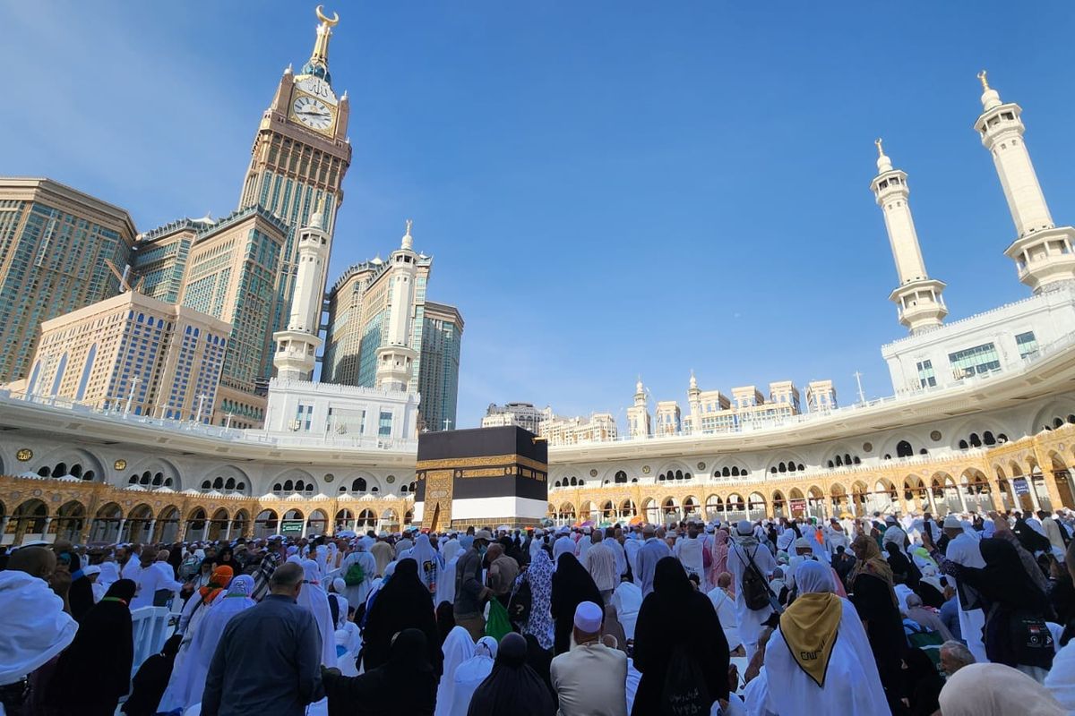 Konflik Timur Tengah Ancam Penerbangan Haji dan Umrah, Pemerintah Harus Antisipasi