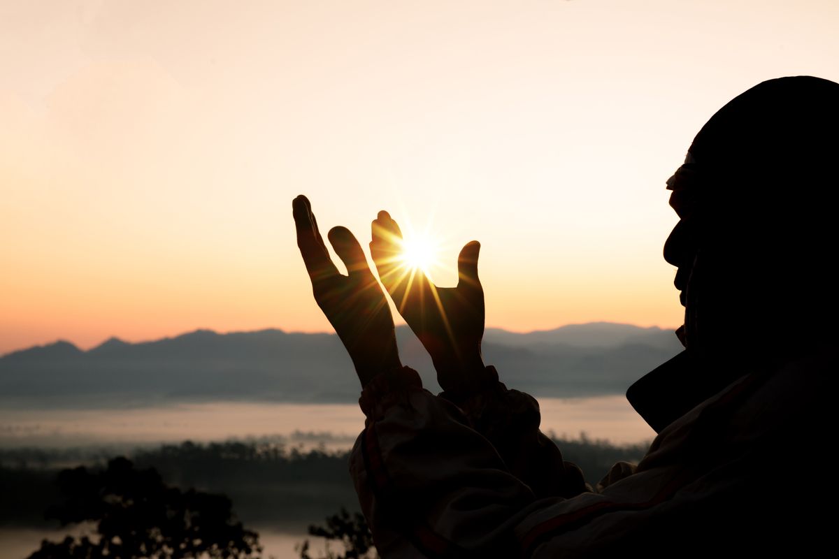 Bersyukur, 50 Kata-Kata Bersyukur Menyentuh Hati, Cocok untuk Caption dan Refleksi, Syukur untuk kehidupan sehari-hari, Syukur untuk ketenangan dan refleksi, Syukur untuk hubungan dan kasih sayang, Syukur untuk pembelajaran dan pertumbuhan, Syukur untuk kehidupan dan keindahan sekitar