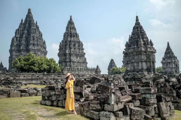 Fadli Zon, Dana Indonesiana, Dana Indonesiana 2025, Kementerian Kebudayaan, dana Indonesiana, fadli zon, kementerian kebudayaan, Dana Indonesiana 2025 Resmi Diluncurkan, Upaya Majukan Kebudayaan Indonesia, Apa itu Dana Indonesiana?, Tujuan Dana Indonesiana, Target Dana Indonesiana 2025, Dokumen pendaftaran Dana Indonesiana 2025