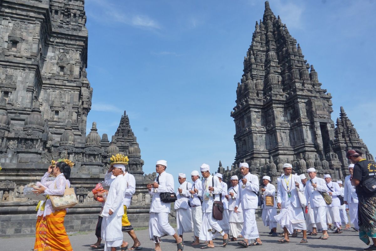 wisata jogja, wisata sleman, candi prambanan terletak di, candi prambanan tutup, hari nyepi 2025, candi prambanan tutup saat nyepi 2025, candi prambanan nyepi 2025, candi prambanan besok buka atau tutup, Candi Prambanan Tutup Saat Hari Nyepi 2025, Kenapa?