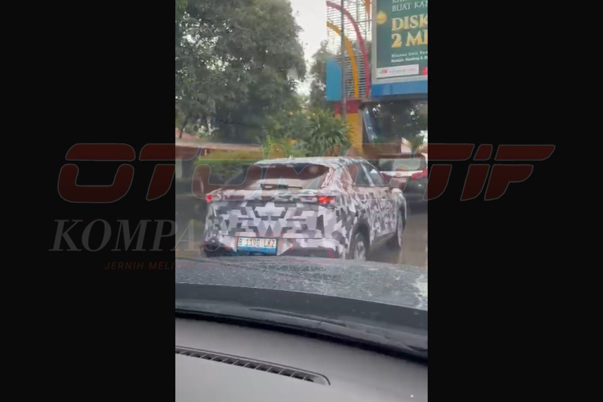 Chery, mobil baru, Chery C5, Mobil Baru Chery Tertangkap Kamera, Diduga Chery E5 atau C5