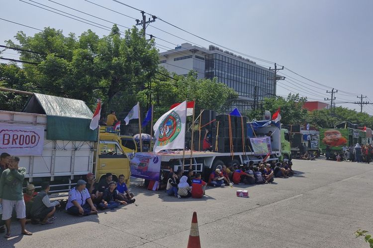 ODOL, SIM seumur hidup, sopir truk, Perubahan SIM, Sopir Truk Minta SIM Berlaku Seumur Hidup, Ini Jawaban Korlantas Polri
