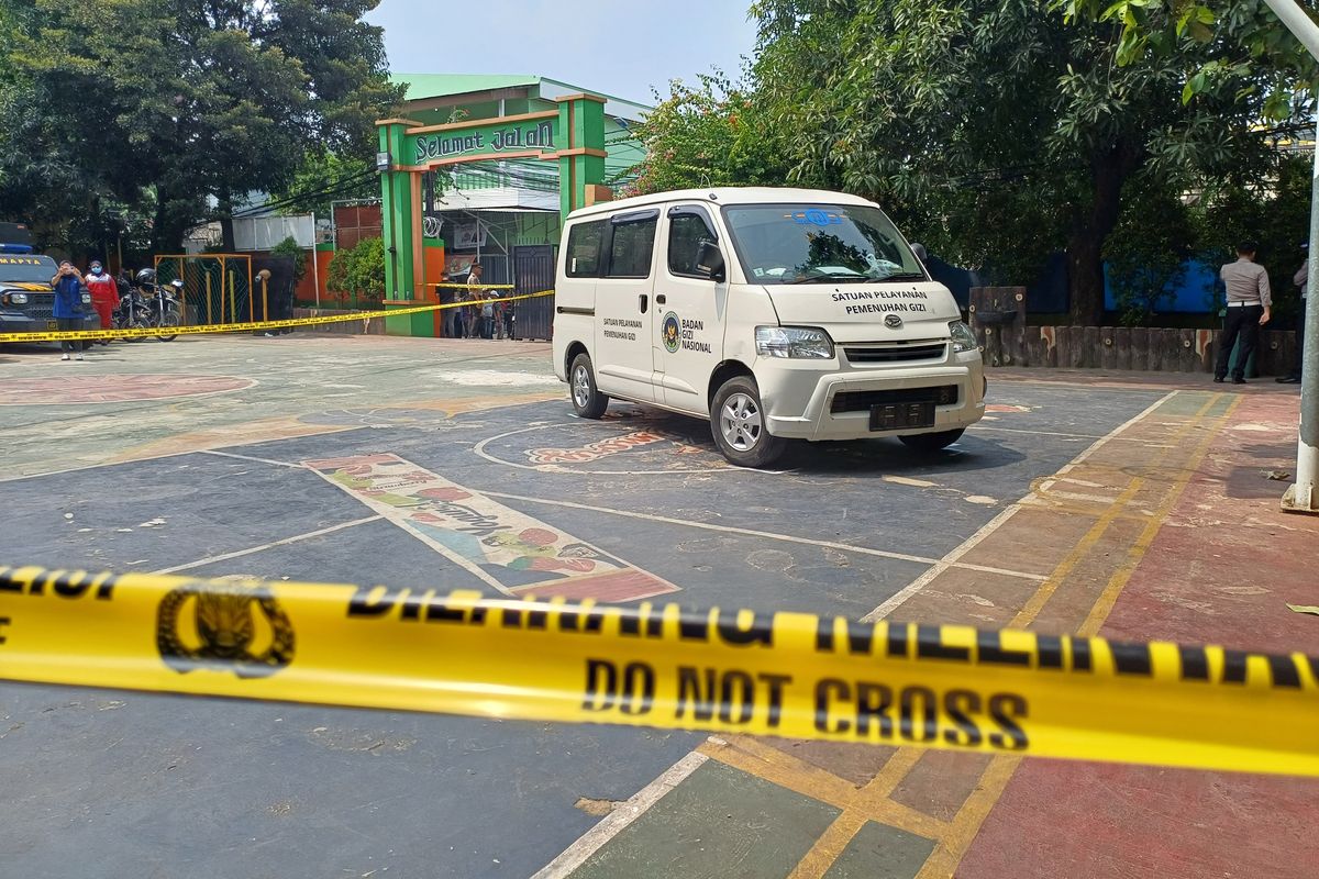 Makan Bergizi Gratis, mobil BGN, makan bergizi gratis, Badan Gizi Nasional, mobil bgn, mobil bgn tabrak siswa, insiden bgn, Kronologi Mobil MBG Tabrak Siswa dan Guru di Cilincing, 21 Orang Alami Luka