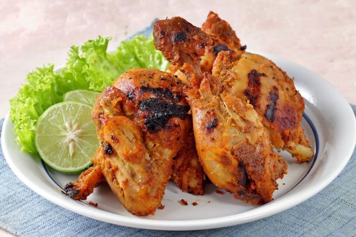 ayam bakar empuk, Tips Masak Ayam Bakar Juicy dan Empuk untuk BBQ Malam Tahun Baru