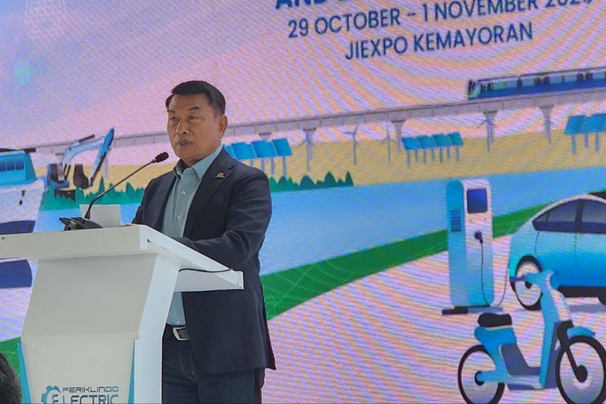kendaraan listrik, Moeldoko, insentif EV, Moeldoko Kritik Kebijakan Insentif EV yang Belum Konsisten