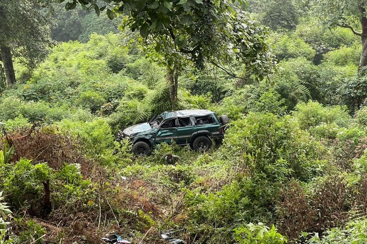 rem blong, engine brake, cara engine brake yang benar, tips mengemudi aman, Engine Brake Tidak Sekadar Turunkan Gigi, Ini Aturannya