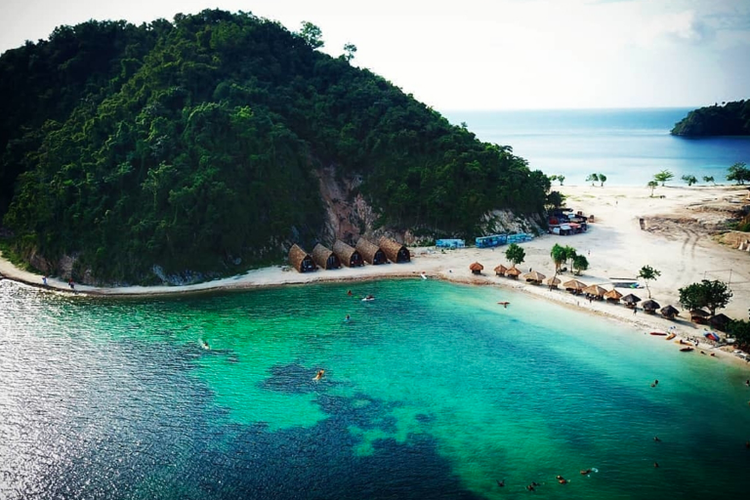 Pantai Mutun, Pantai Sari Ringgung, Pantai Pasir Putih, Pantai Tanjung Setia, Pantai Gigi Hiu, Pulau Pahawang, Pantai Klara, pantai lampung, 7 Pantai di Lampung Cocok untuk Liburan Sekolah Juni-Juli 2025, 1. Pantai Mutun, 2. Pantai Sari Ringgung, 3. Pantai Pasir Putih, 4. Pantai Tanjung Setia, 5. Pulau Pahawang, 6. Pantai Klara, 7. Pantai Gigi Hiu