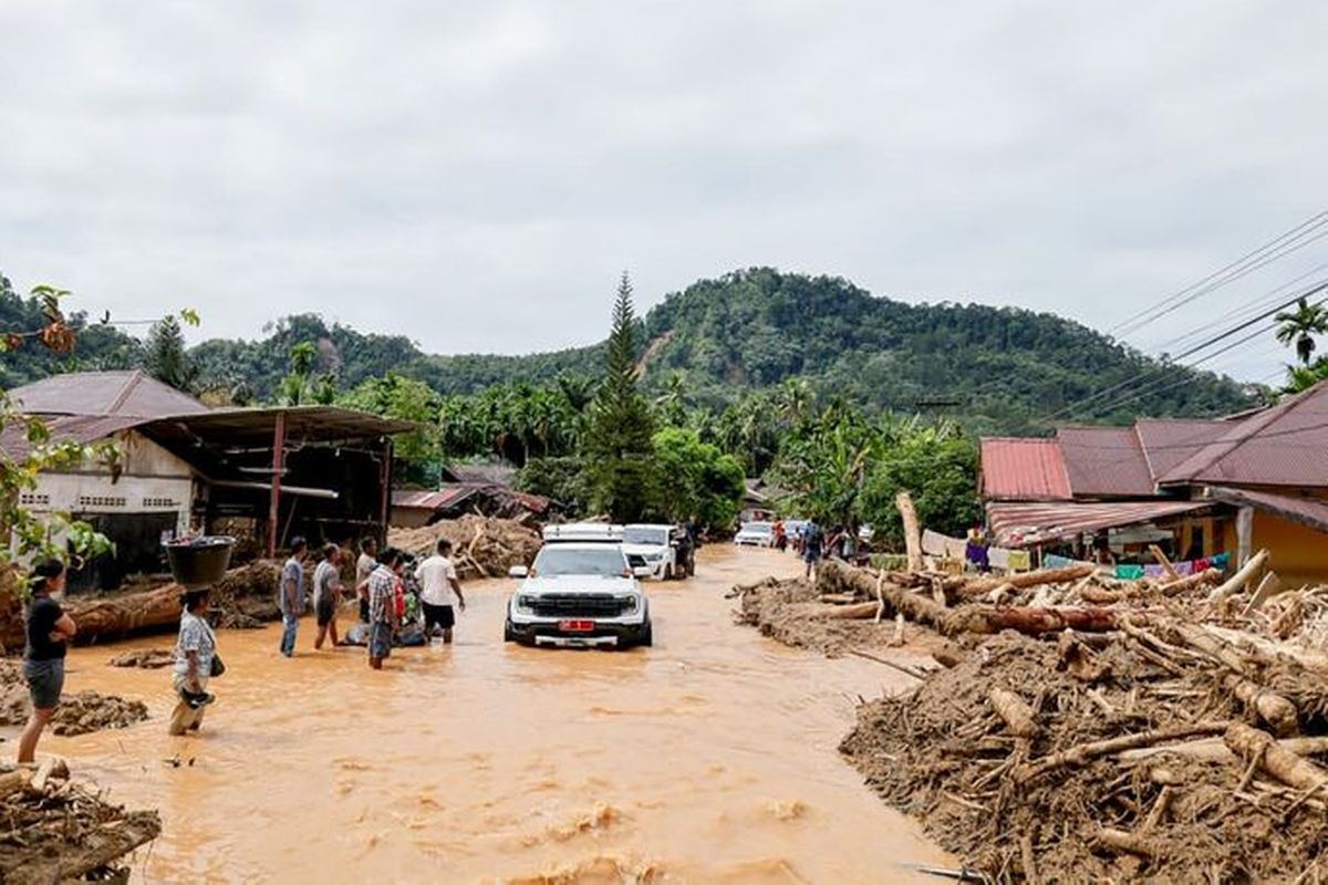Update BNPB: Korban Meninggal akibat Banjir di Sumut 366 Jiwa, Hilang Masih 75 Orang