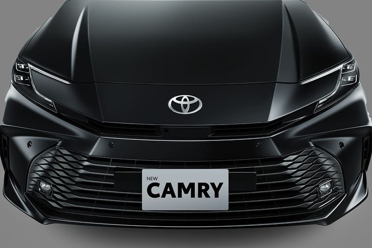facelift, Toyota, Camry, mobil baru, toyota camry, Toyota Luncurkan Camry Bensin Terbaru, Simak Ubahannya