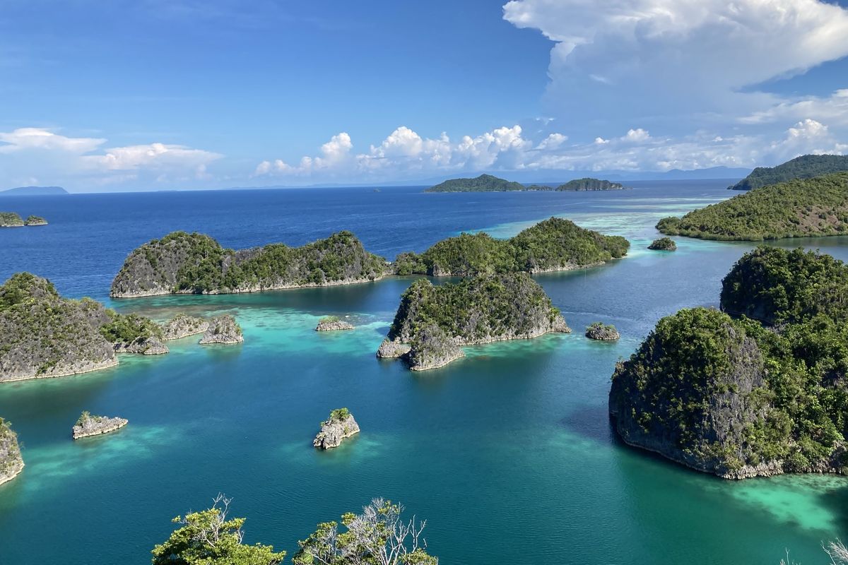 Raja Ampat, raja ampat, Wisata Raja Ampat, tambang nikel di raja ampat, Polemik tambang di raja ampat, Ada Polemik Tambang Nikel, Menpar Tegaskan Raja Ampat Aman Dikunjungi