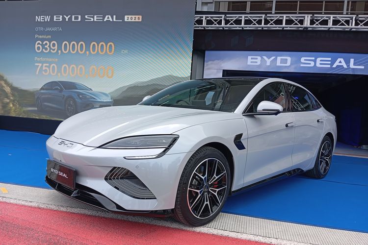 Shell Super, BYD Seal Bekas, Zenix Hybrid, Pasar Mobil Bekas, Biaya Kepemilikan, Chery Tiggo Cross, Jadwal CFD Jakarta, SPBU Shell, Populer Otomotif, artikel terpopuler, pasar mobil bekas, biaya kepemilikan, zenix hybrid, jadwal cfd jakarta, byd seal bekas, BYD Seal Bekas, Shell Super Kembali Tersedia