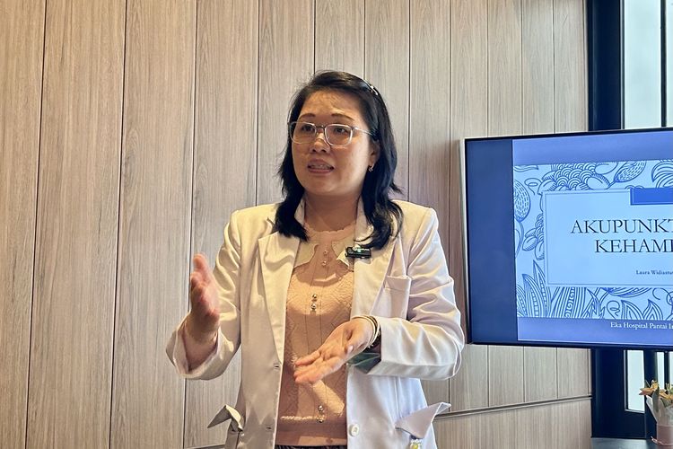 Akupuntur, akupunktur, persalinan, Dokter Ungkap Akupunktur Bisa Redakan Nyeri dan Mempercepat Proses Melahirkan