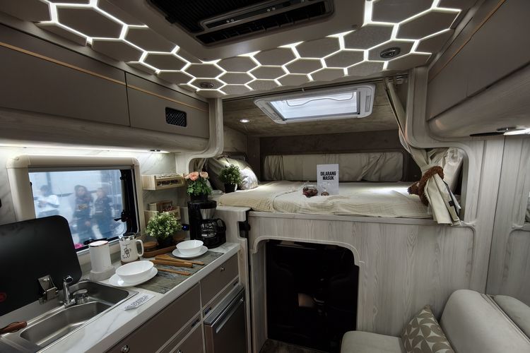 motorhome, Hilux Rangga, Baze, Modifikasi Toyota Hilux Rangga Motorhome dari Baze
