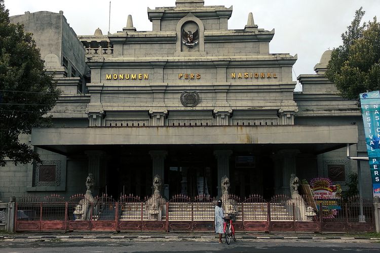 Paskah, tempat wisata di Solo, libur Paskah, wisata di Solo, Wisata di Solo, libur paskah, rekomenasi liburan di solo, 8 Tempat Wisata di Solo dari Museum hingga Taman, Kunjungi Saat Libur Paskah, 1. Keraton Solo, 2. Museum Radya Pustaka, 3. Solo Safari, 4. Masjid Raya Sheikh Zayed, 5. Museum Lokananta, 6. Museum Keris Solo, 7. Taman Balekambang, 8. Monumen Pers Nasional