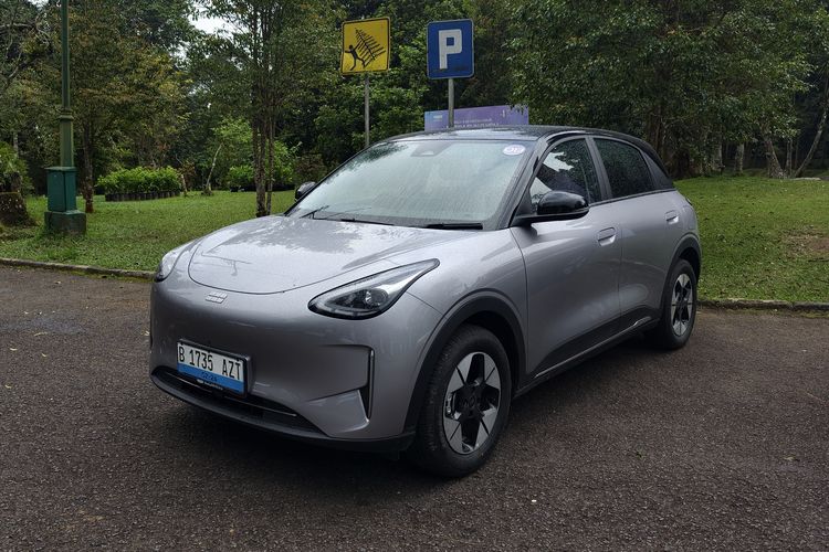 Selisih Rp 30 Juta, Apa Perbedaan Geely EX2 Pro dan Max?