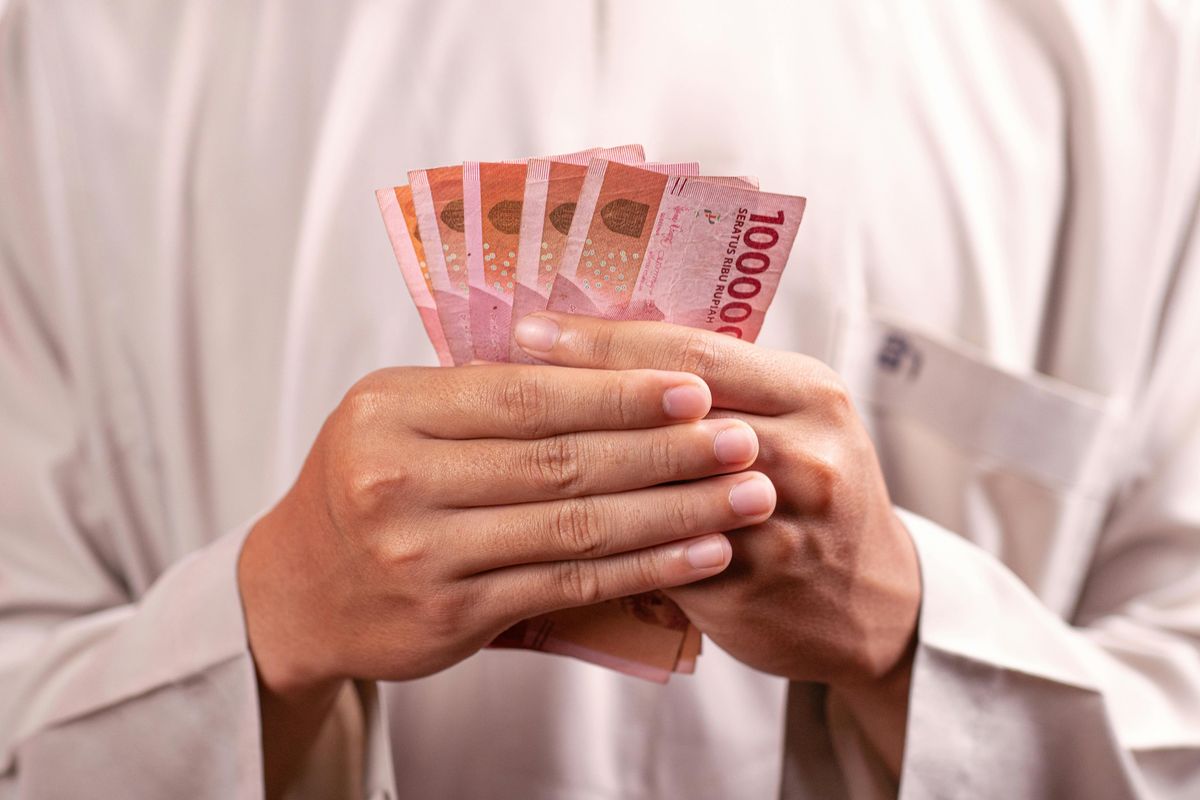 1 Tahun Pemerintahan Prabowo-Gibran, BLT Kesejahteraan Rakyat, BLT Kesra, bantuan langsung tunai 2025, Mulai 20 Oktober 2025, Ini Kelompok Masyarakat yang Akan Terima BLT Kesra Rp 900.000