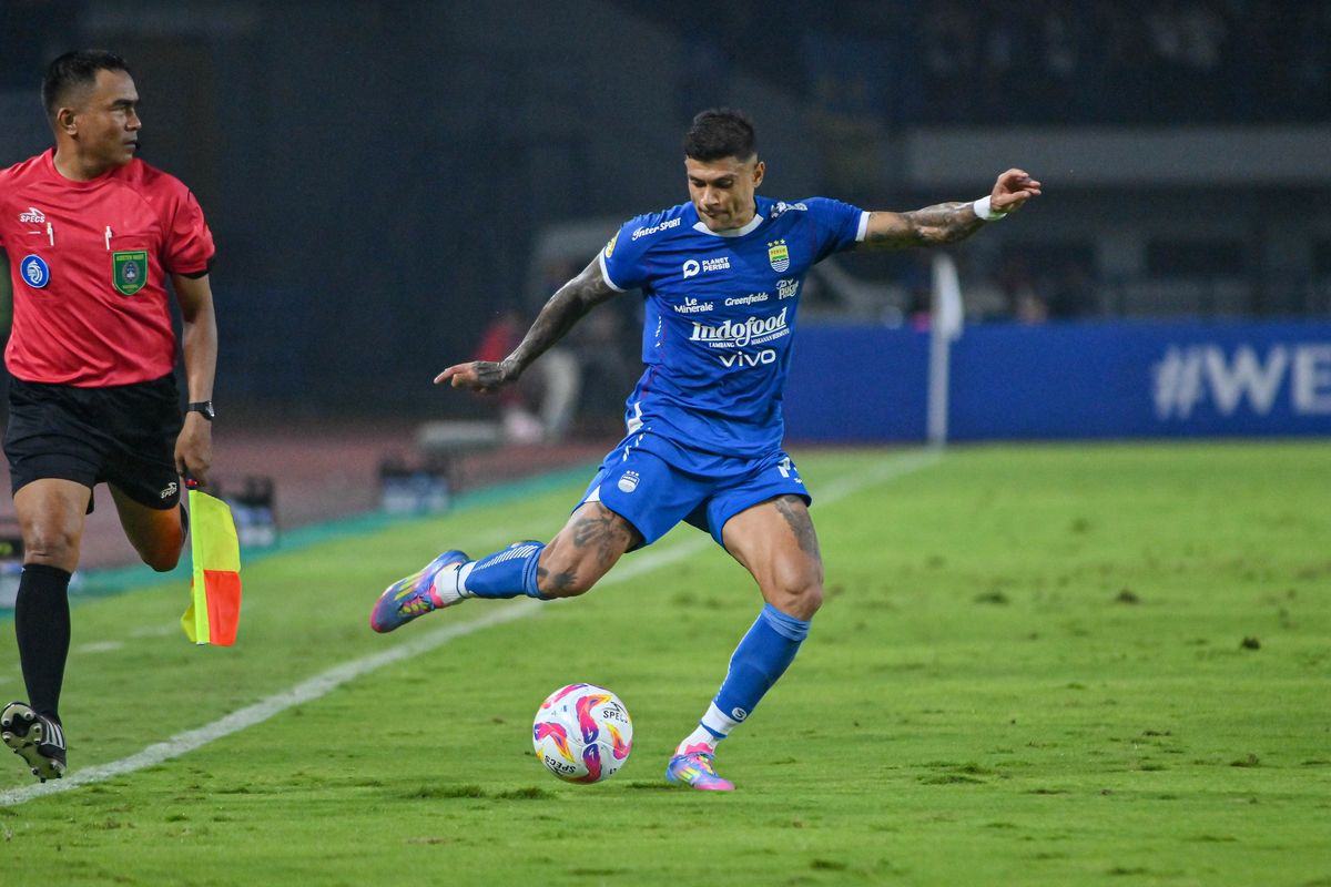 Ciro Alves, Persib, Liga 1 2024-2025, Persib Bandung, Persib Bandung vs PSS Sleman, Ciro Alves Resmi Tinggalkan Persib Bandung di Akhir Musim
