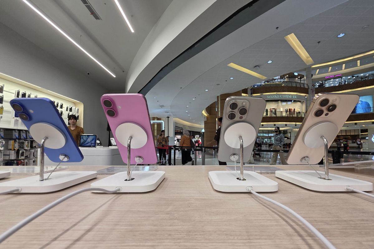 iPhone 16, harga iPhone 16, Harga iPhone 16 bekas, harga iPhone 16 second, Lebaran 2026, Harga iPhone 16 Bekas untuk Lebaran 2026, mulai Rp 7 Jutaan, iPhone 16e, iPhone 16, iPhone 16 Plus, iPhone 16 Pro, iPhone 16 Pro Max