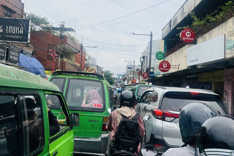 lalu lintas, Kirab Mahkota Binokasih di Bogor, Jalan Suryakencana Ditutup Total Malam Ini