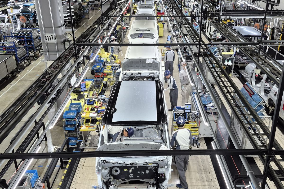 jepang, Kyoto, karawang, produksi, pabrik daihatsu, pemasangan, simple slim compact, Pabrik Daihatsu di Karawang Punya Sentuhan Produksi ala Kyoto