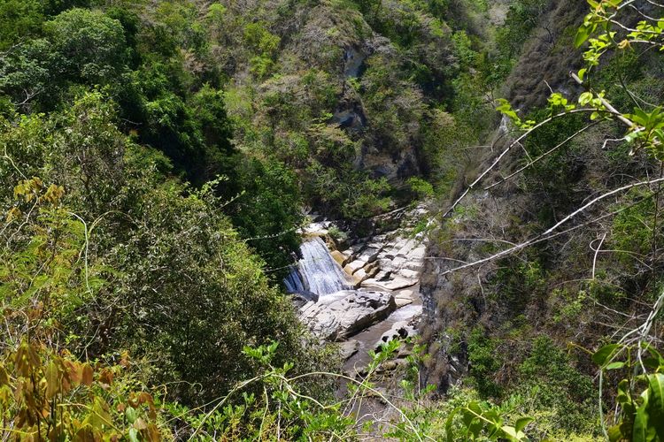 Air Terjun Tanggedu, air terjun tanggedu sumba, tanggedu waterfall, tanggedu sumba timur, tanggedu waterfall sumba, Tak Perlu Jalan Kaki, Ini Tarif Naik Ojek ke Air Terjun Tanggedu